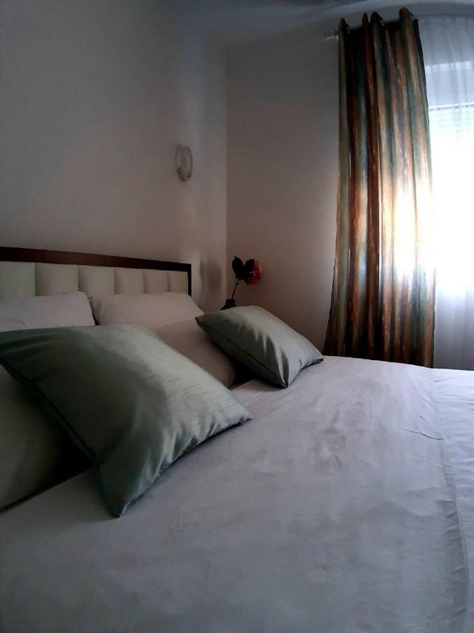 Long Beach Apartment 울친 외부 사진